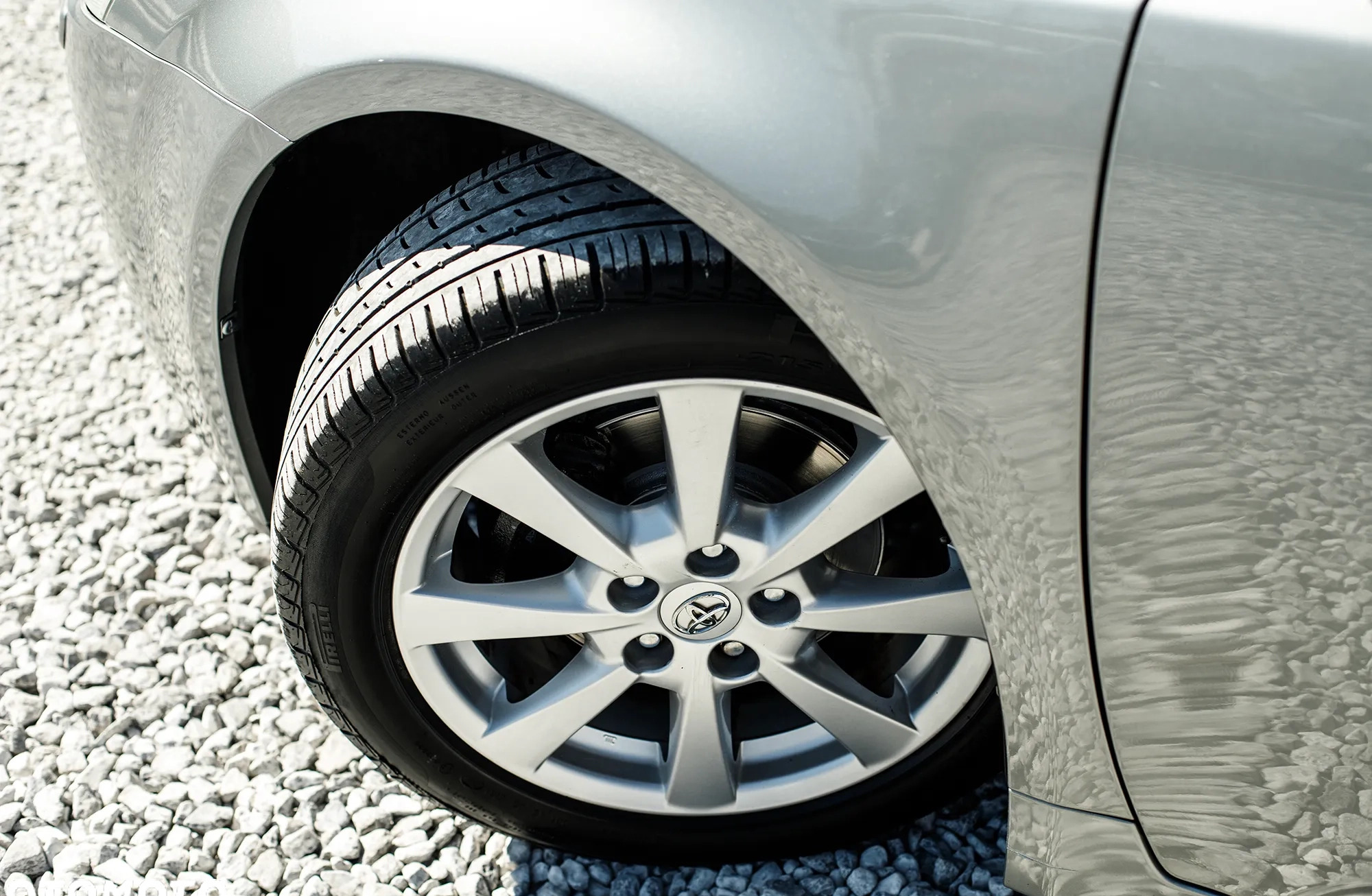 Toyota Avensis cena 33900 przebieg: 184000, rok produkcji 2009 z Rzgów małe 596